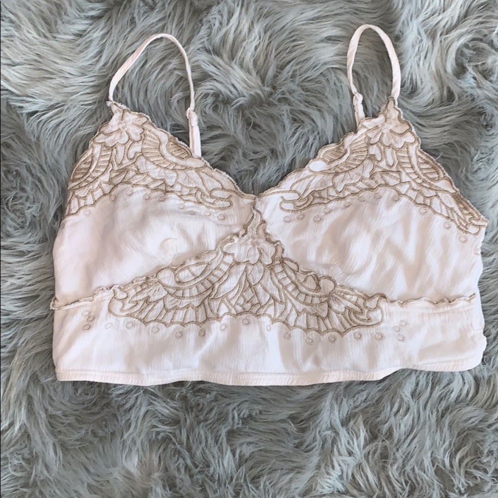 American Eagle Crop Top